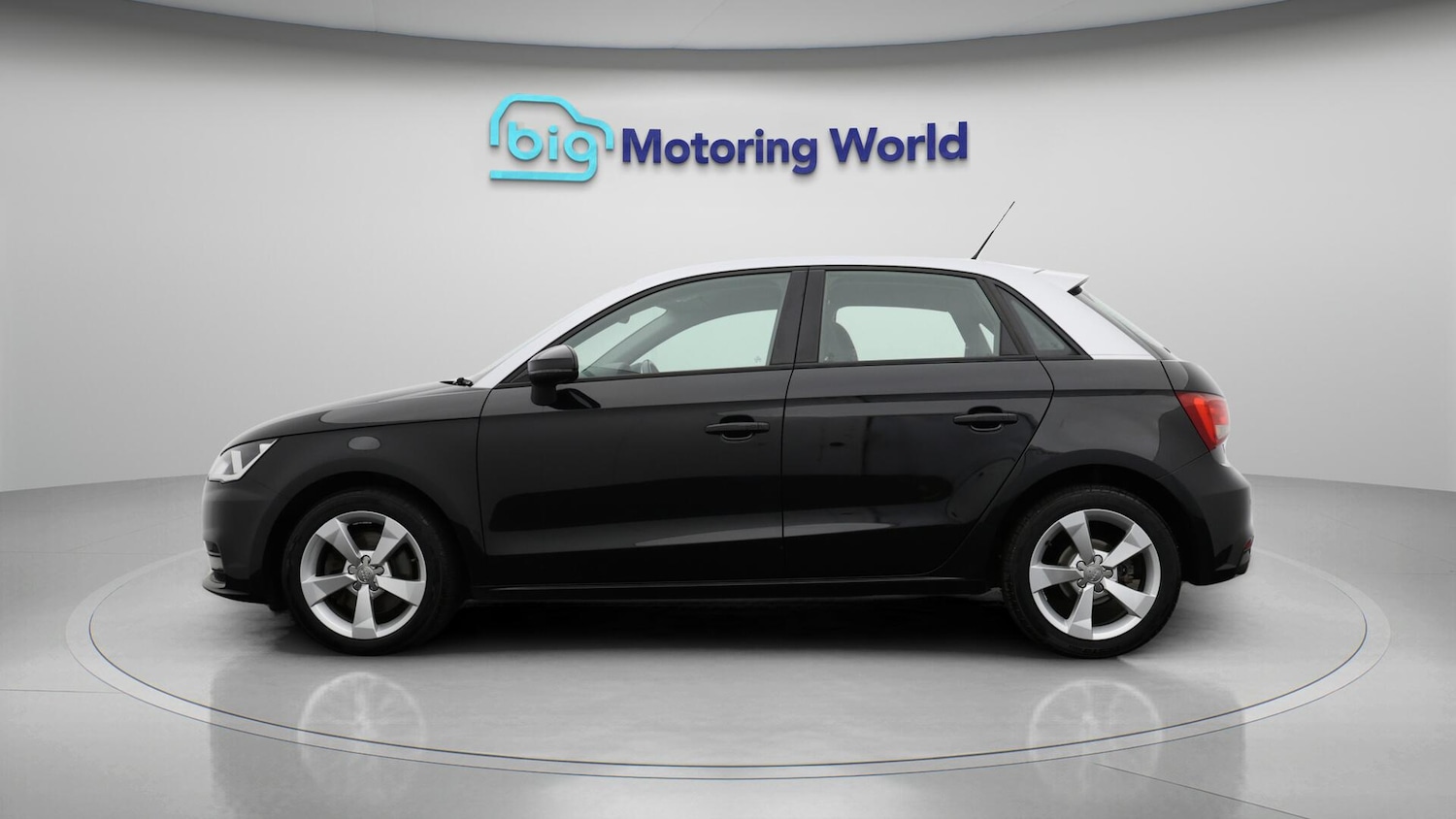 Used Audi A1 2018 for sale - 76381077: Photo 4