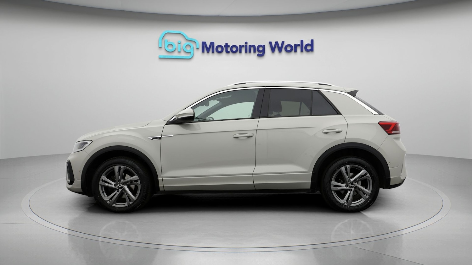 Used Volkswagen T-Roc 2022 for sale - 78143788: Photo 4