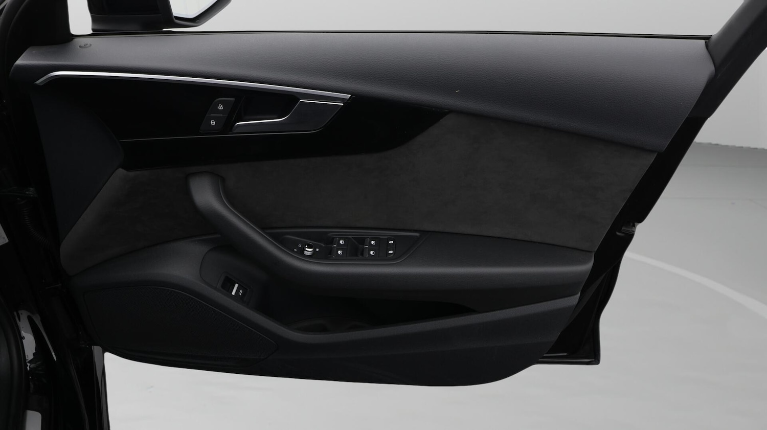 Used Audi A4 Avant 2020 for sale - 76425071: Photo 16