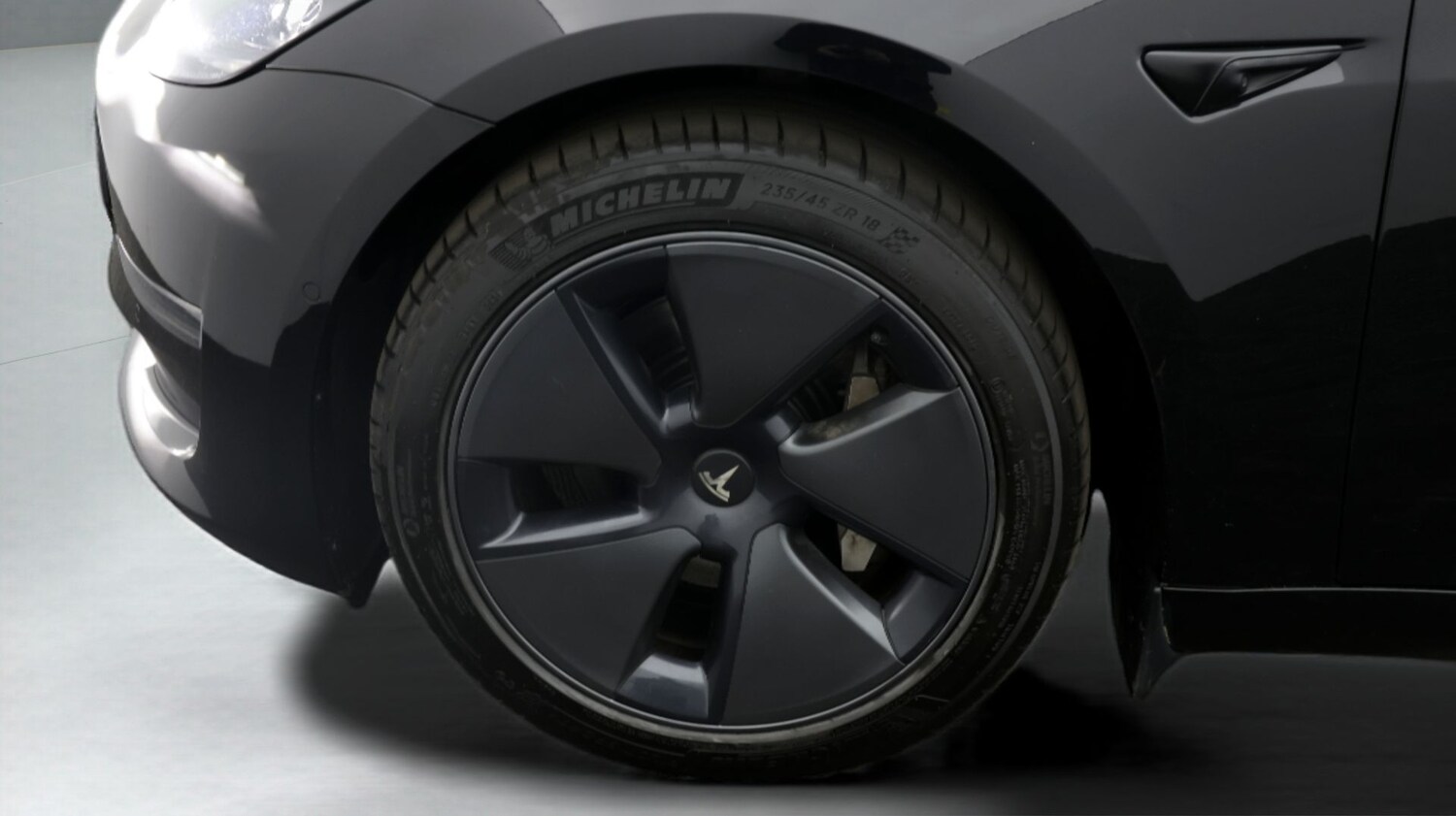 Used Tesla Model 3 2021 for sale - 77841036: Photo 18