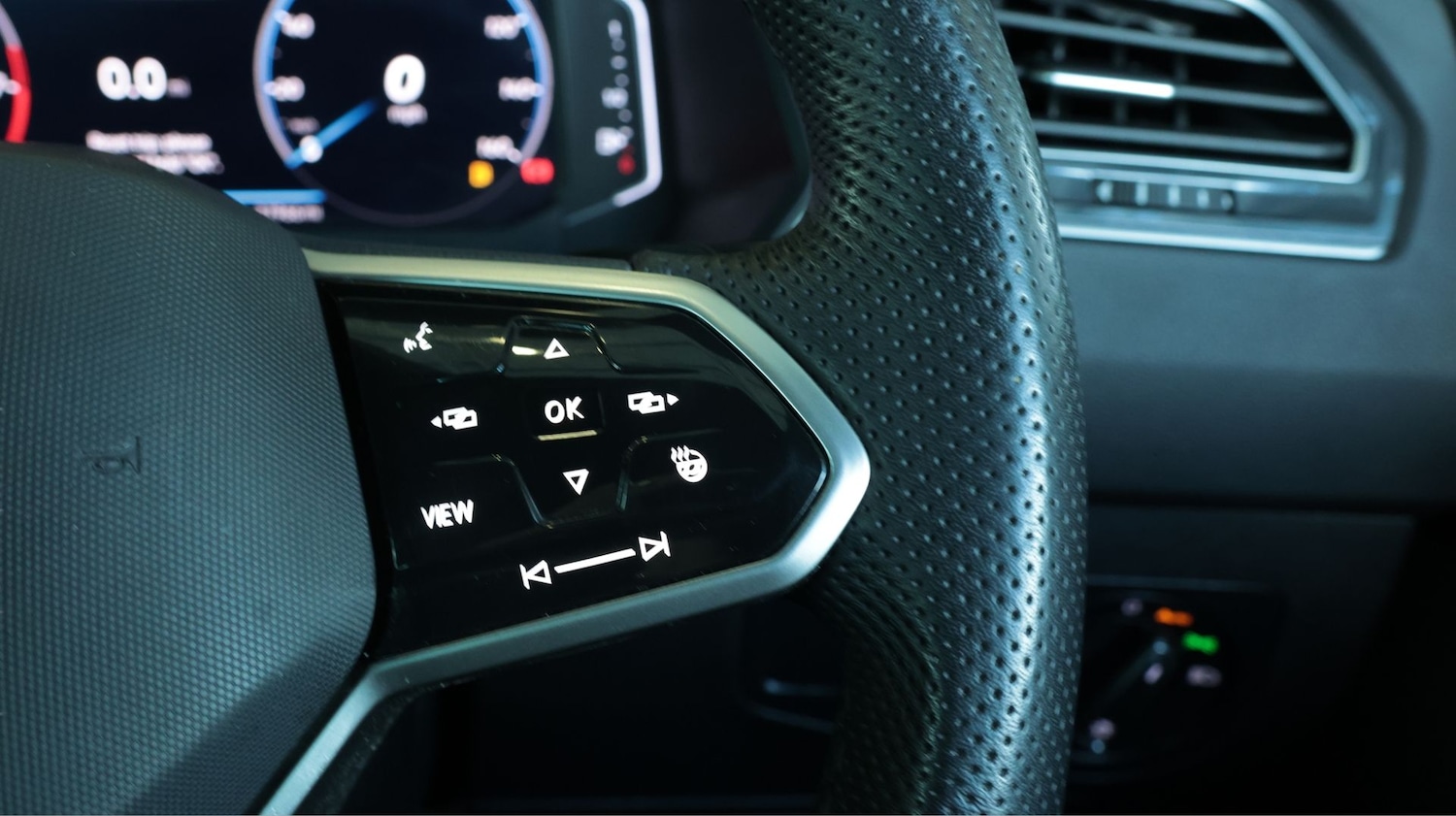 Used Volkswagen Tiguan 2021 for sale - 78026323: Photo 21