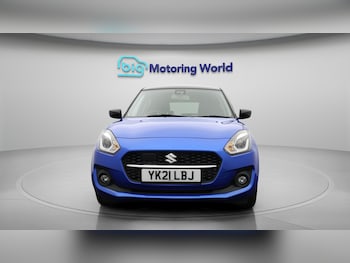 Used Suzuki Swift 2021 for sale - 75577628: Photo
