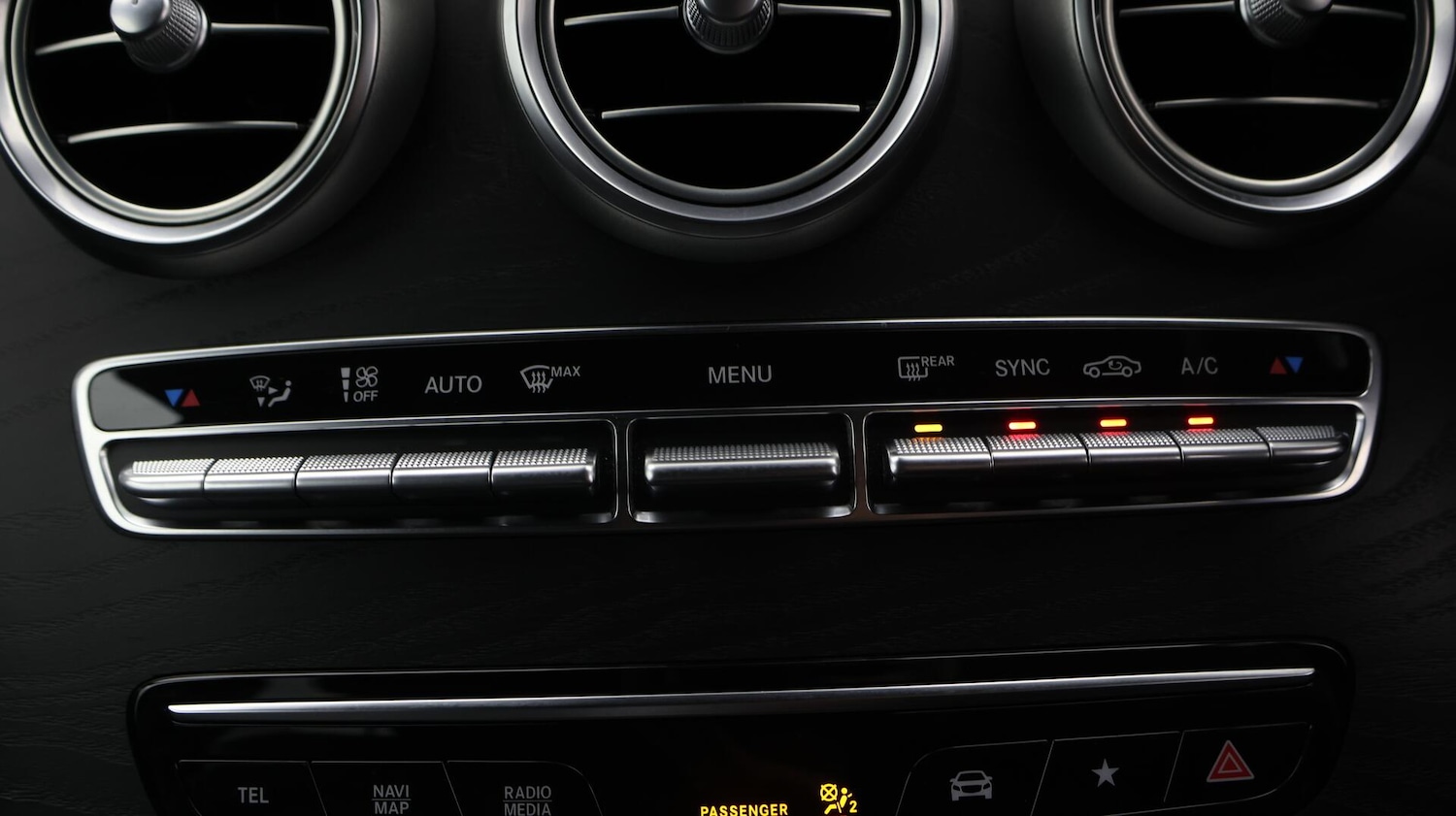 Used Mercedes-Benz GLC 2020 for sale - 76085463: Photo 12