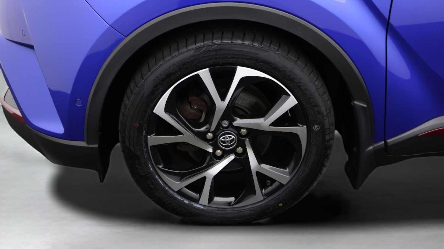 Used Toyota C-HR 2019 for sale - 76584168: Photo 19