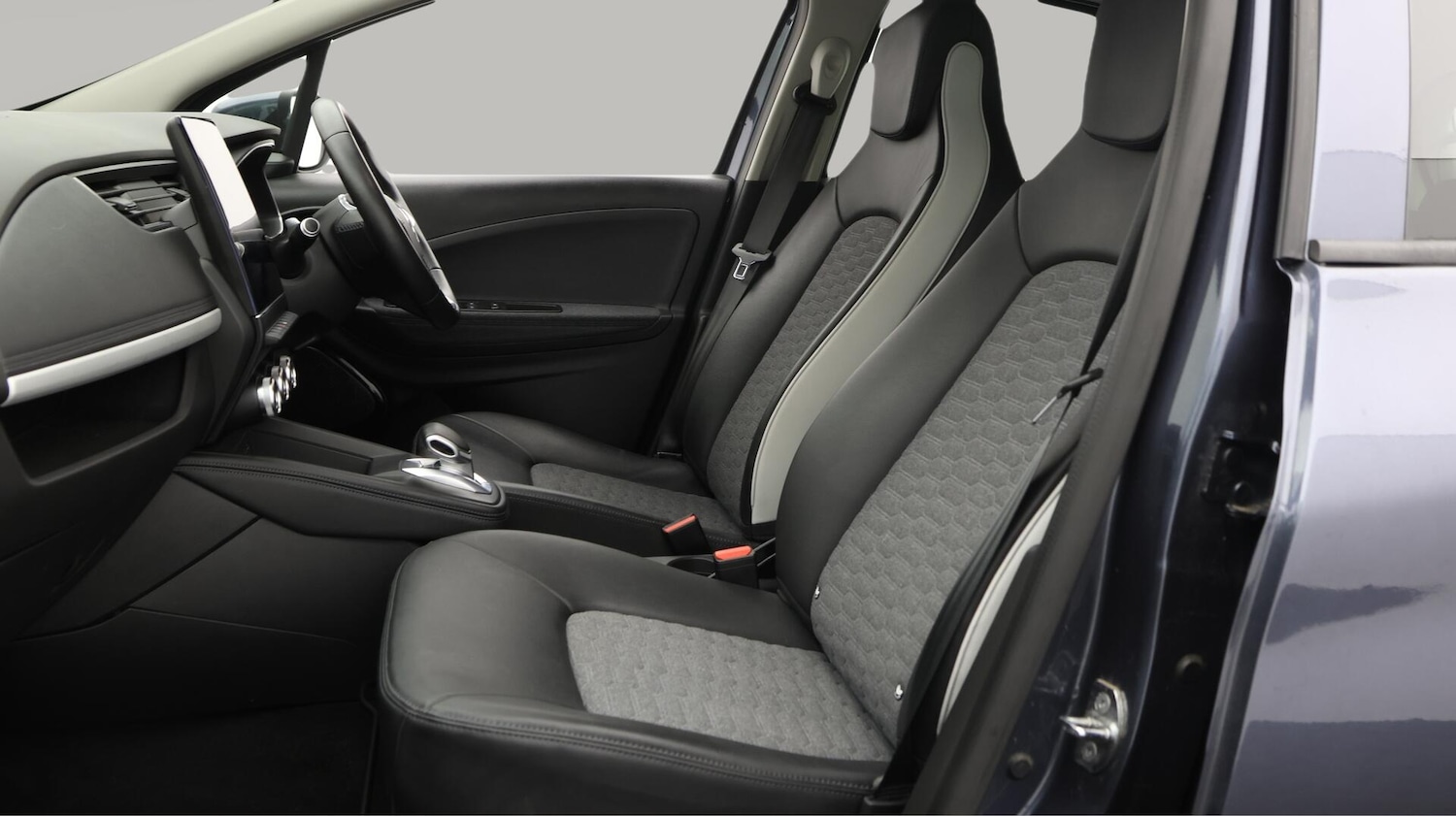 Used Renault Zoe for sale - 76473559: Photo 15