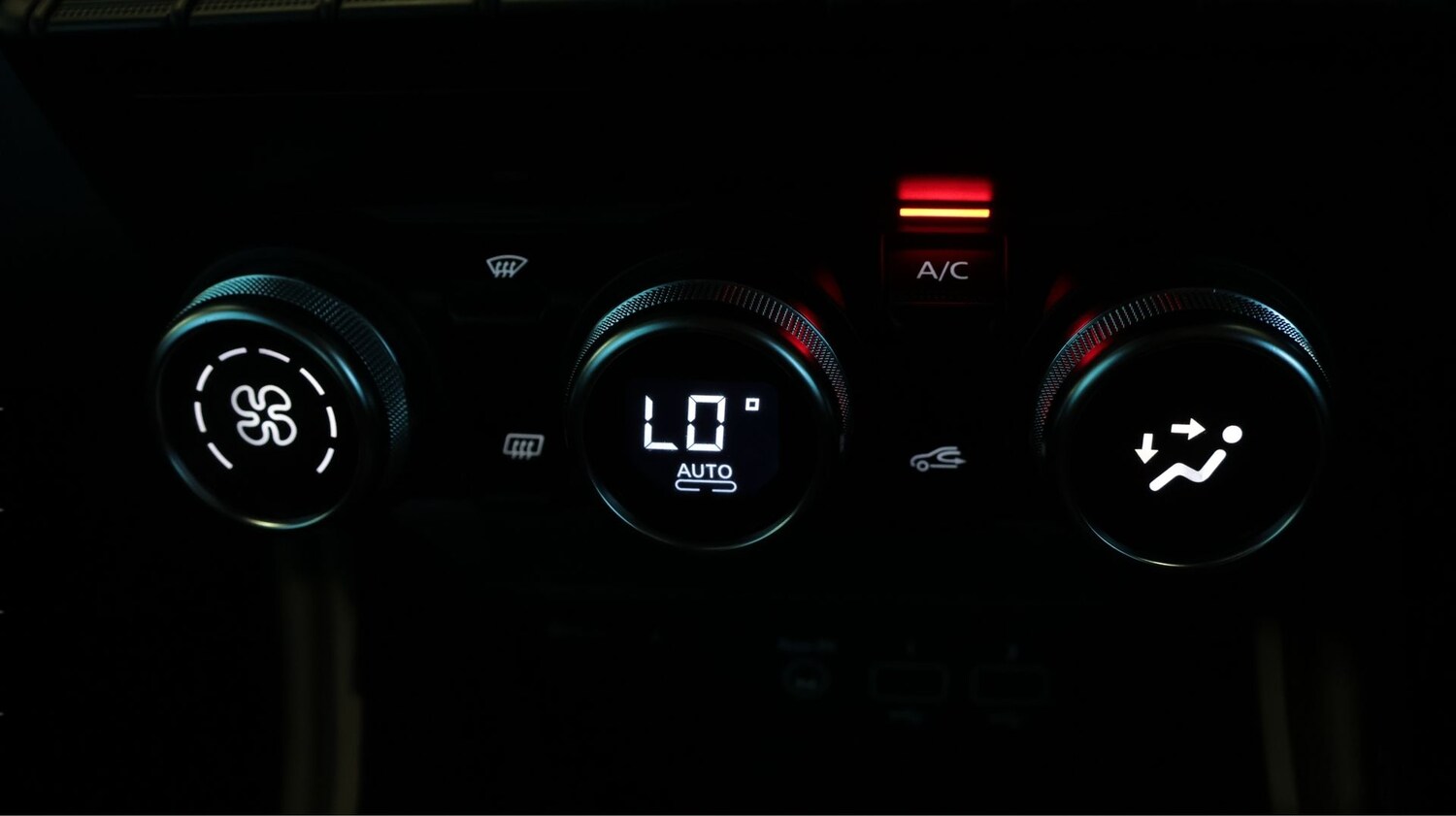 Used Renault Zoe 2022 for sale - 77908394: Photo 12