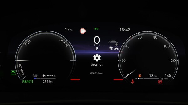 Used Toyota C-HR 2024 for sale - 75256886: Photo 11