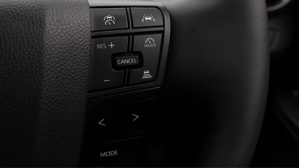 Used Toyota C-HR 2024 for sale - 75256886: Photo 24
