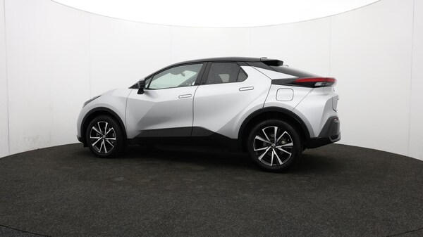 Used Toyota C-HR 2024 for sale - 75256886: Photo 75