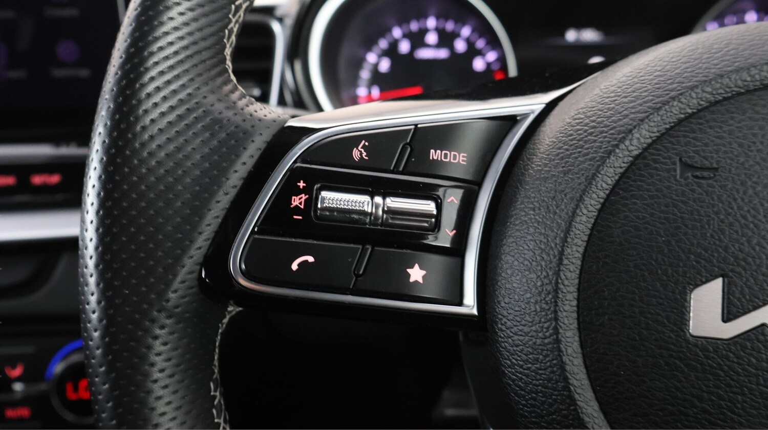 Used Kia XCeed for sale - 78106579: Photo 24