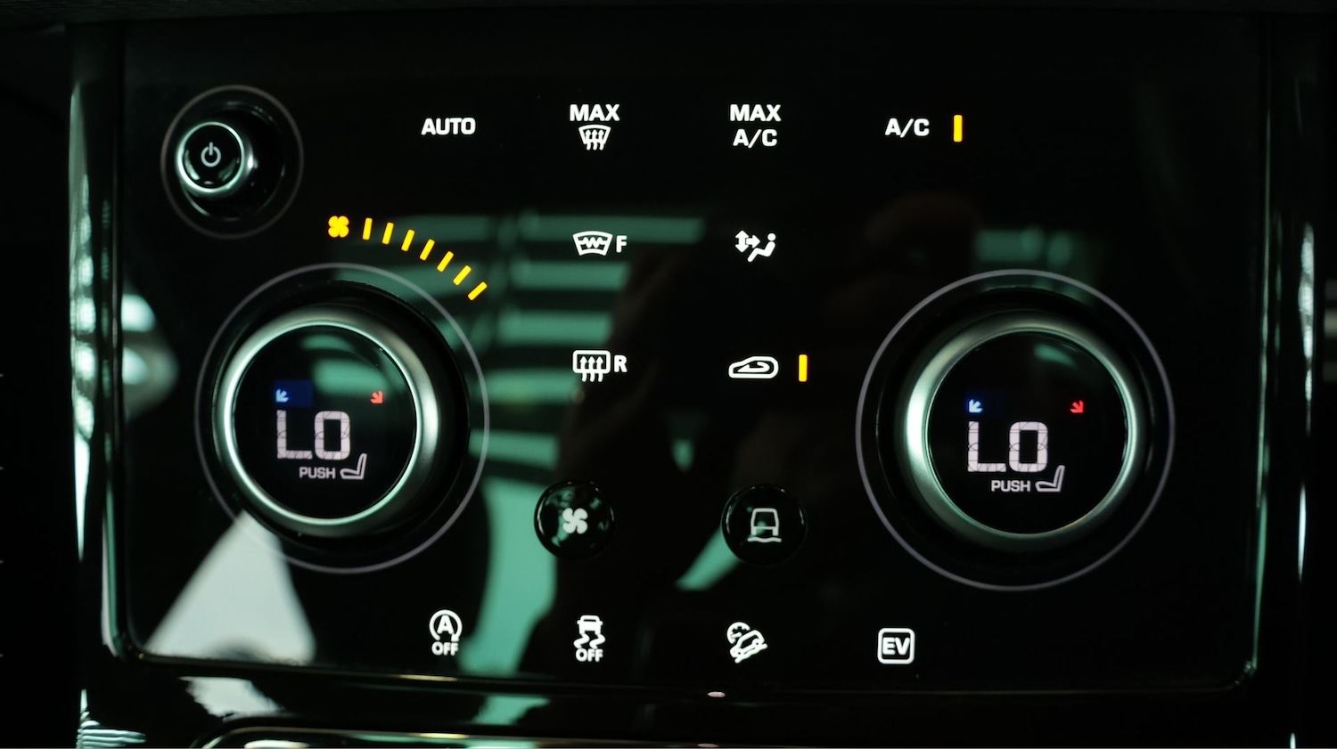 Used Land Rover Range Rover Evoque 2022 for sale - 77721623: Photo 12