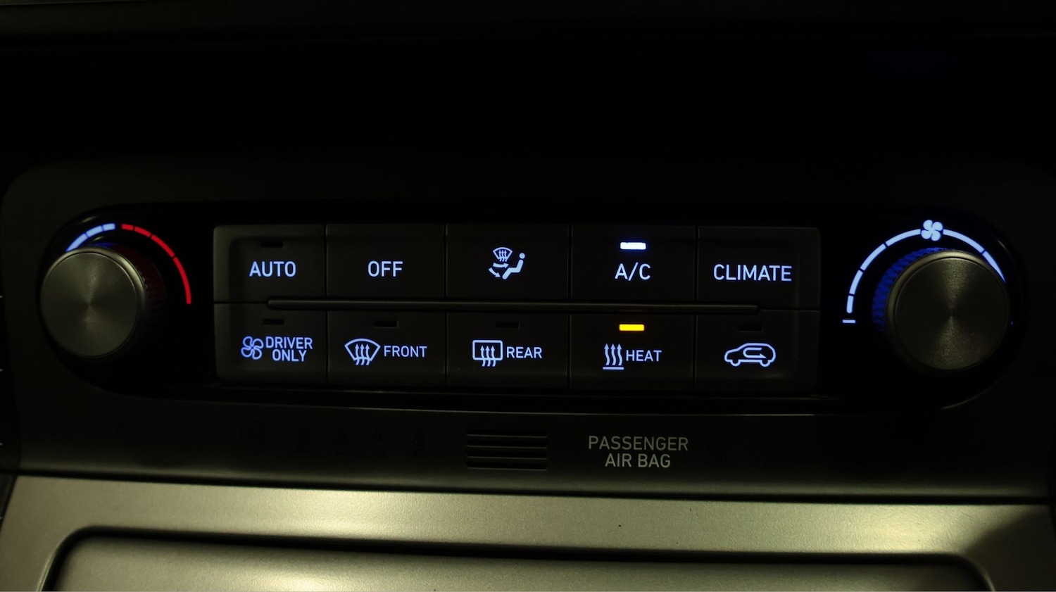 Used Hyundai KONA 2023 for sale - 77613697: Photo 12