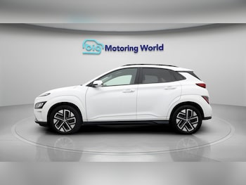 Used Hyundai KONA 2023 for sale - 77613697: Photo