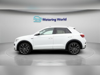 Used Volkswagen T-Roc 2021 for sale - 79483631: Photo