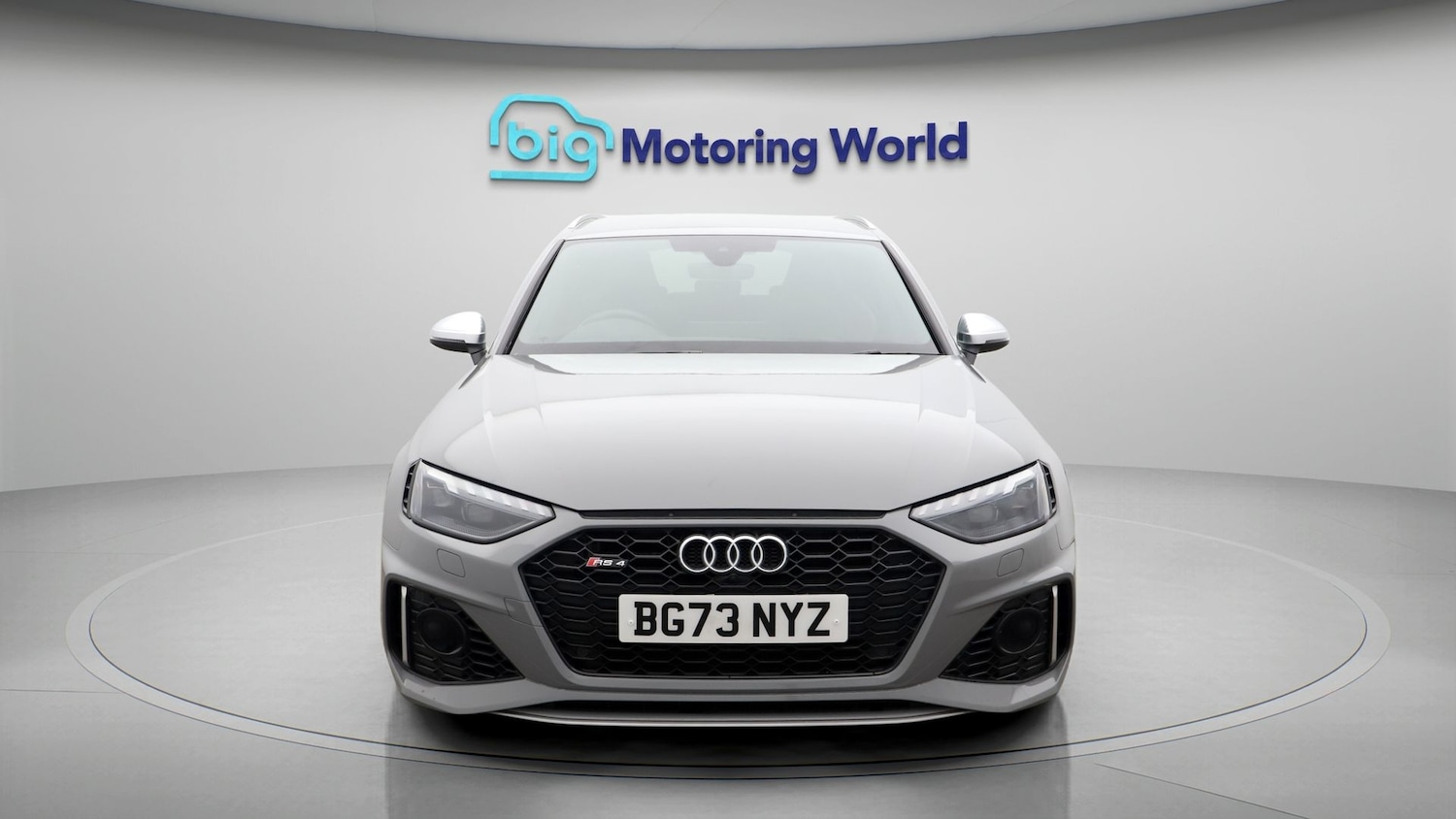 Used Audi RS4 2023 for sale - 77352145: Photo 2