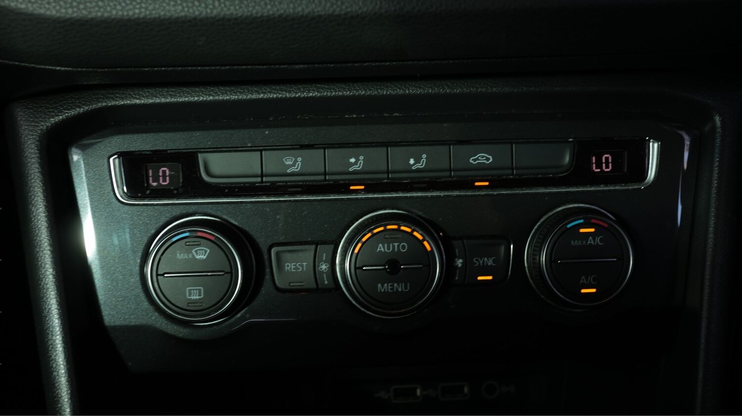 Used Volkswagen Tiguan 2019 for sale - 77877209: Photo 12