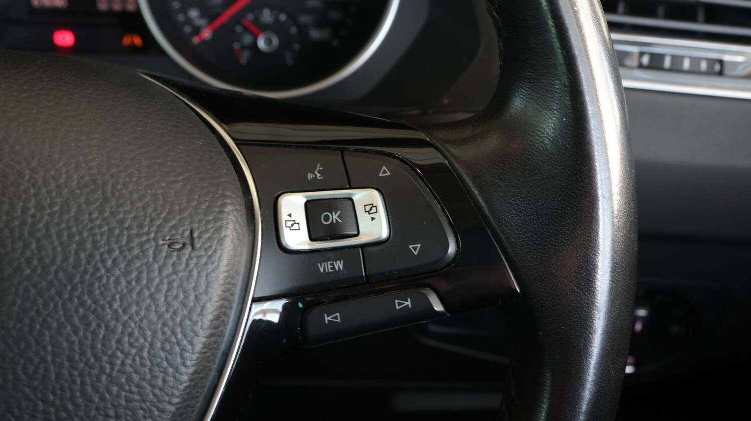 Used Volkswagen Tiguan 2019 for sale - 77877209: Photo 22