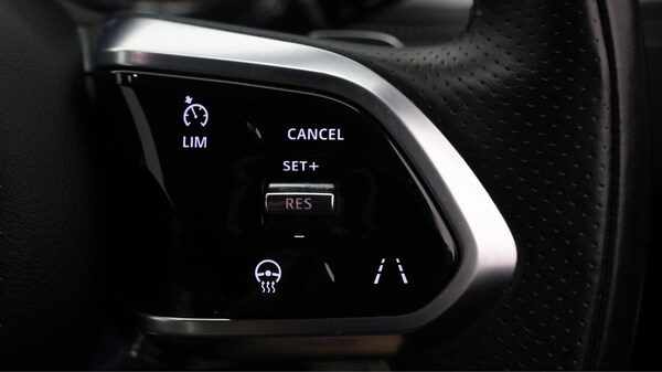 Used Jaguar F-Pace for sale - 76260540: Photo 27