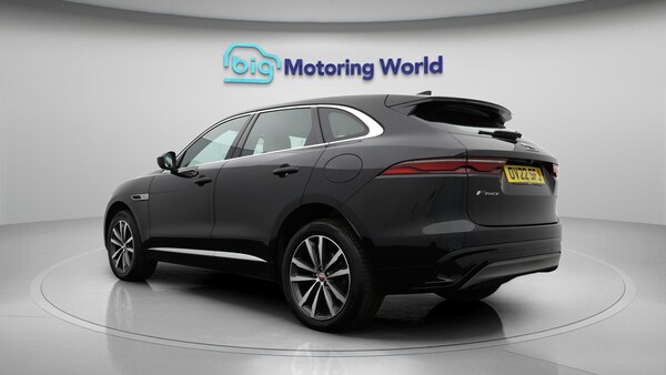 Used Jaguar F-Pace for sale - 76260540: Photo 6