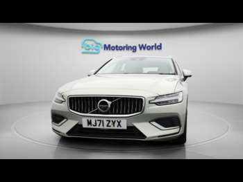 Used Volvo V60 2022 for sale - 74989241: Photo