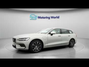 Used Volvo V60 2022 for sale - 74989241: Photo