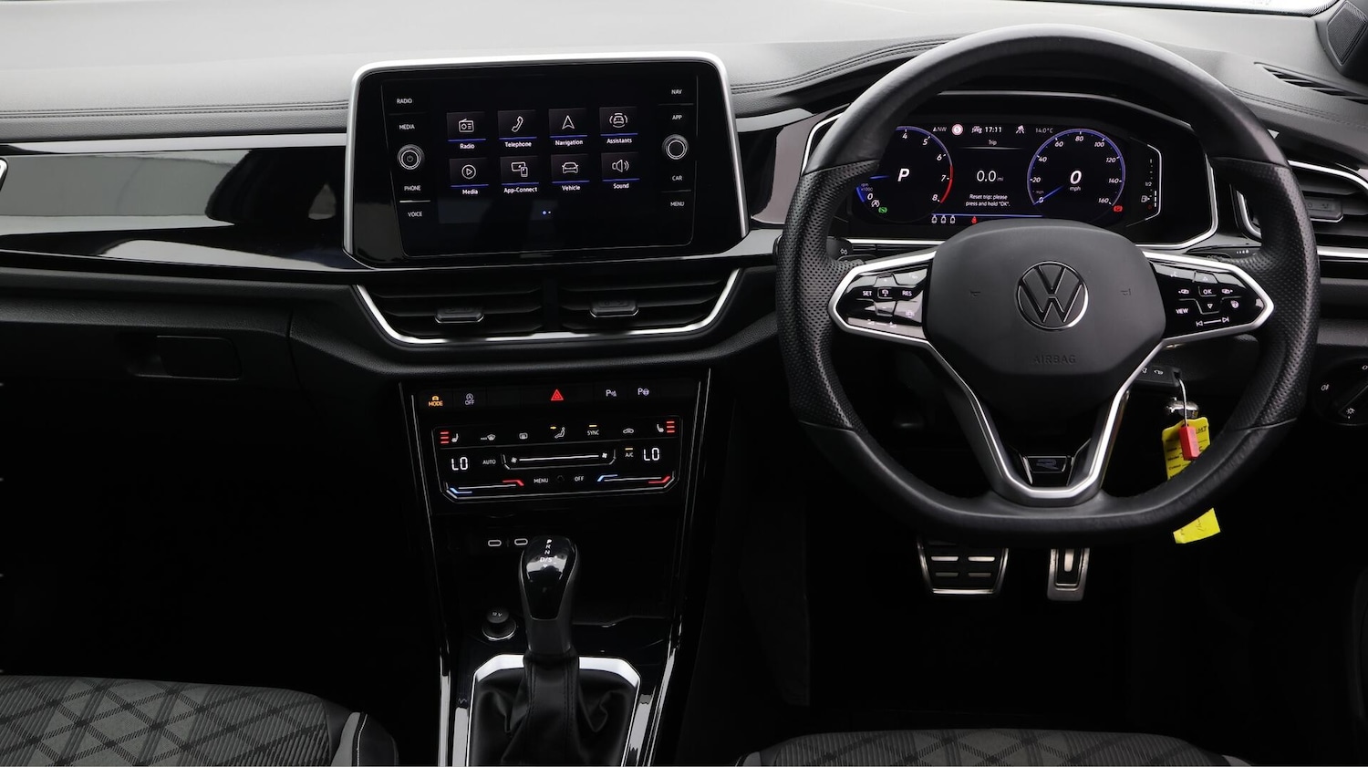 Used Volkswagen T-Roc 2023 for sale - 76715467: Photo 14