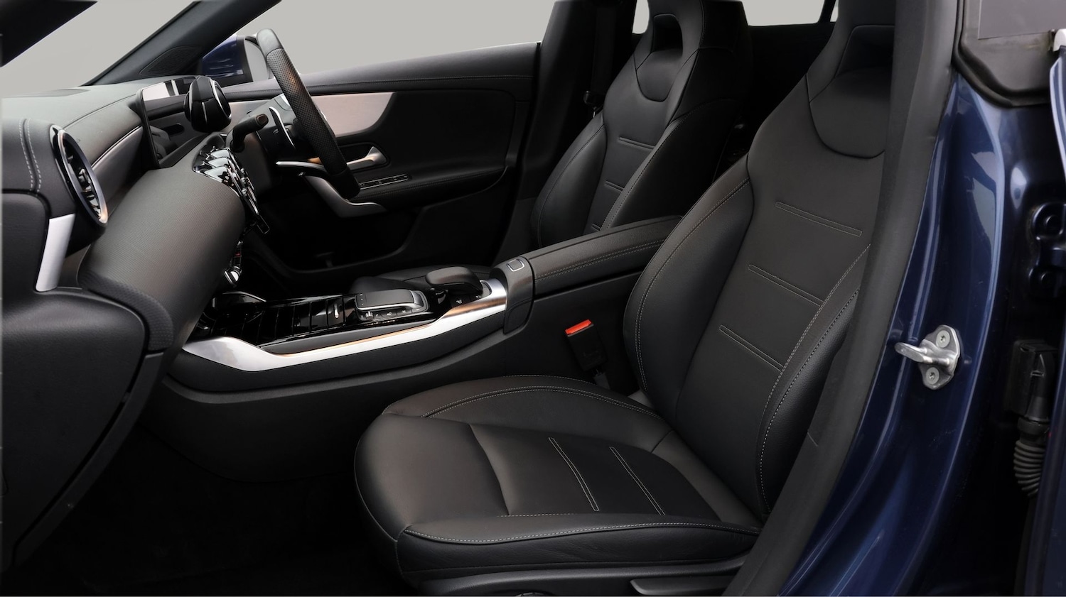 Used Mercedes-Benz CLA 2022 for sale - 77428925: Photo 14