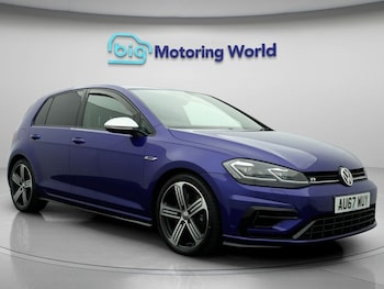 Volkswagen - Golf