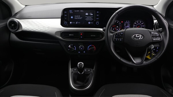 Used Hyundai i10 2020 for sale - 76122850: Photo 14