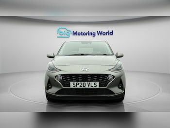 Used Hyundai i10 2020 for sale - 76122850: Photo 3