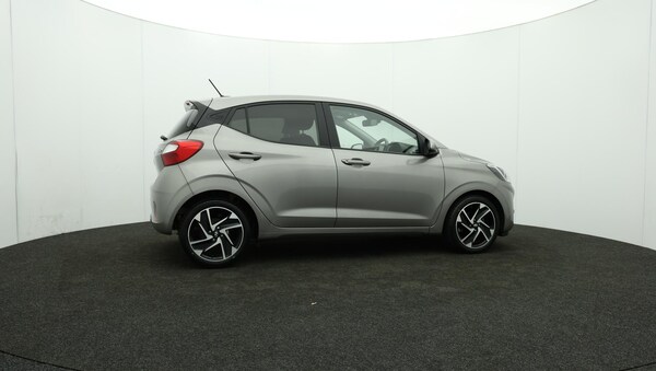 Used Hyundai i10 2020 for sale - 76122850: Photo 40