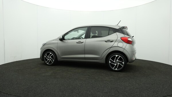 Used Hyundai i10 2020 for sale - 76122850: Photo 75