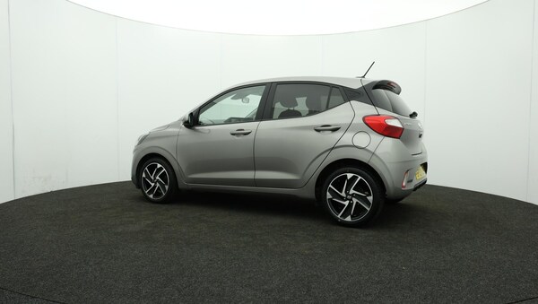 Used Hyundai i10 2020 for sale - 76122850: Photo 76