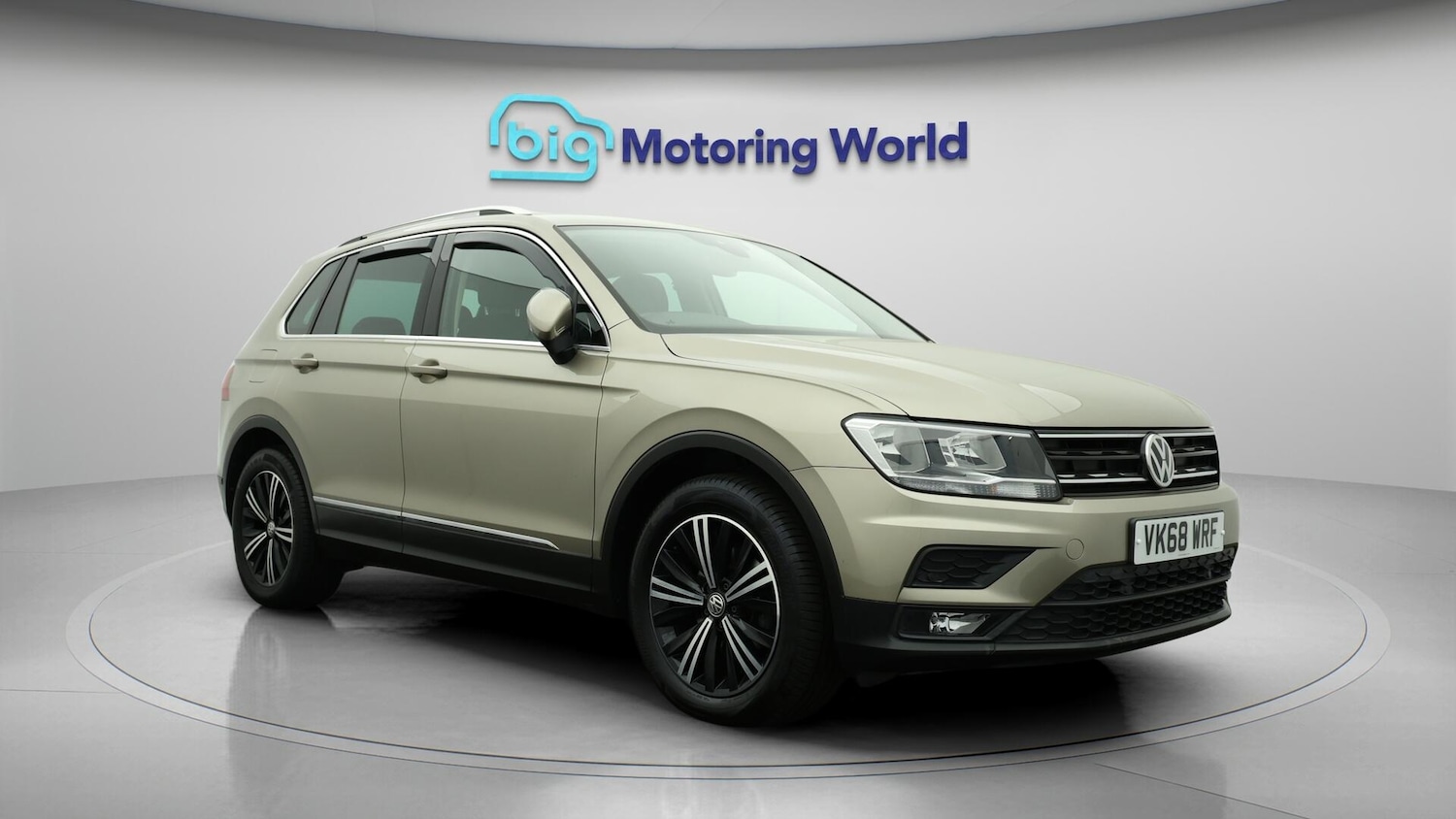 Used Volkswagen Tiguan 2018 for sale - 76326478: Photo 2