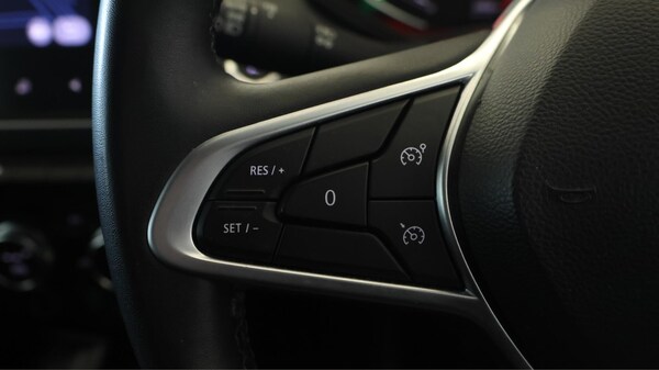 Used Renault Clio 2023 for sale - 76138025: Photo 22