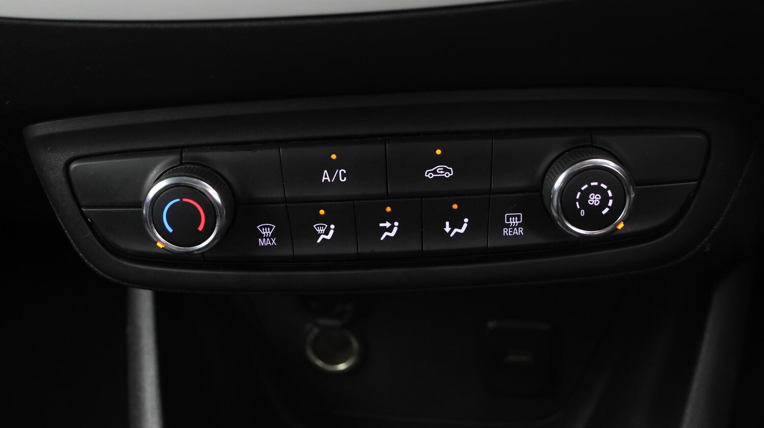 Used Vauxhall Crossland X 2020 for sale - 76239373: Photo 13