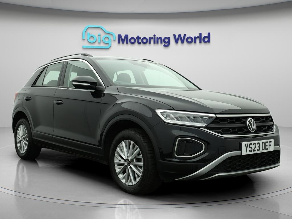 Used Volkswagen T-Roc 2023 for sale - 76083666: Photo 1
