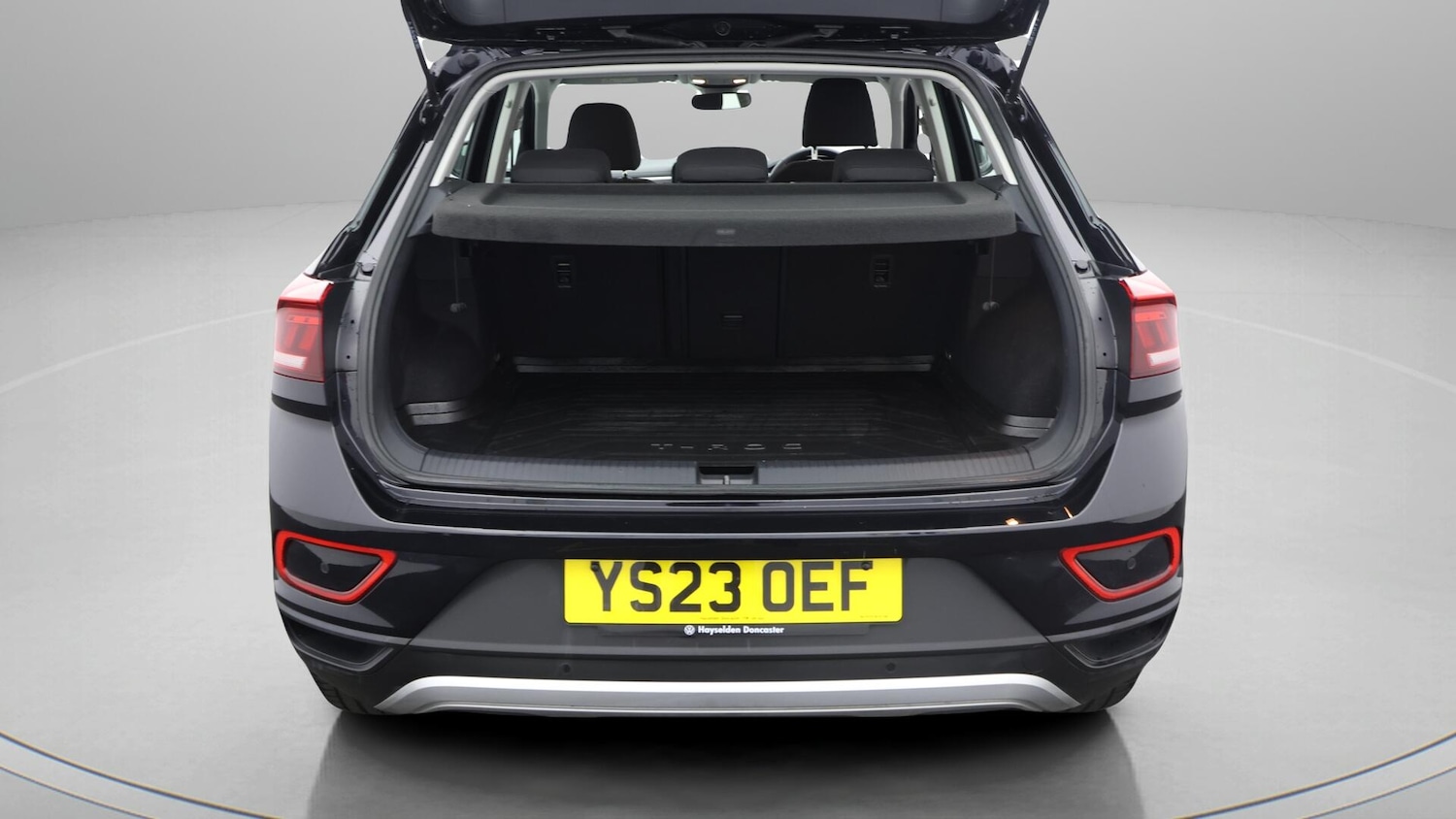 Used Volkswagen T-Roc 2023 for sale - 76083666: Photo 18