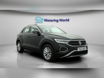Used Volkswagen T-Roc 2023 for sale - 76083666: Photo