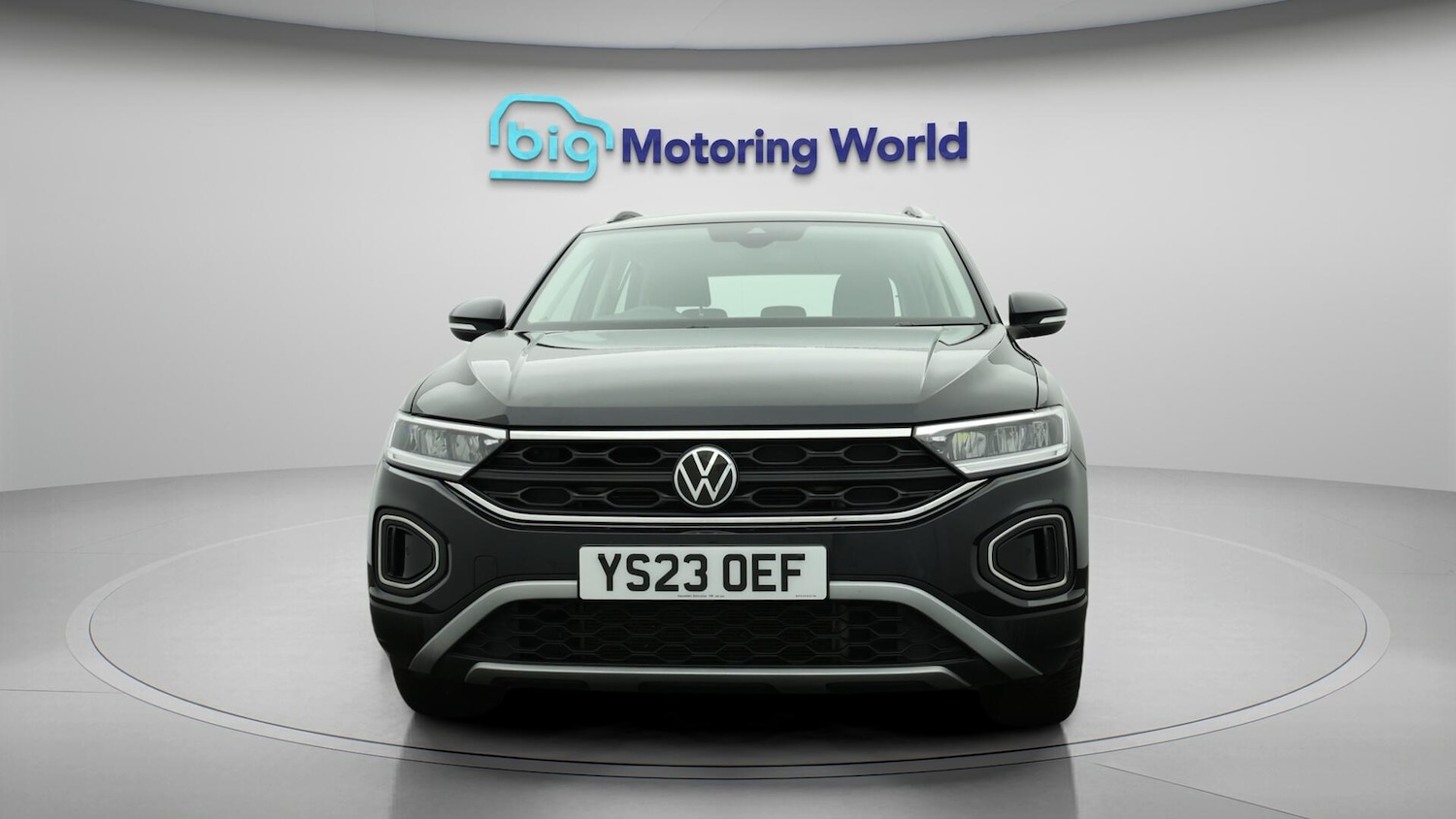 Used Volkswagen T-Roc 2023 for sale - 76083666: Photo 3