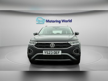 Used Volkswagen T-Roc 2023 for sale - 76083666: Photo