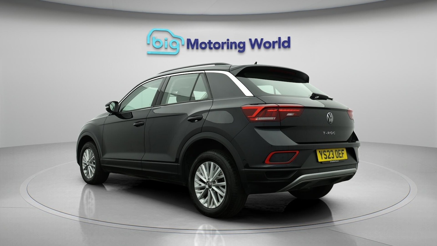 Used Volkswagen T-Roc 2023 for sale - 76083666: Photo 6