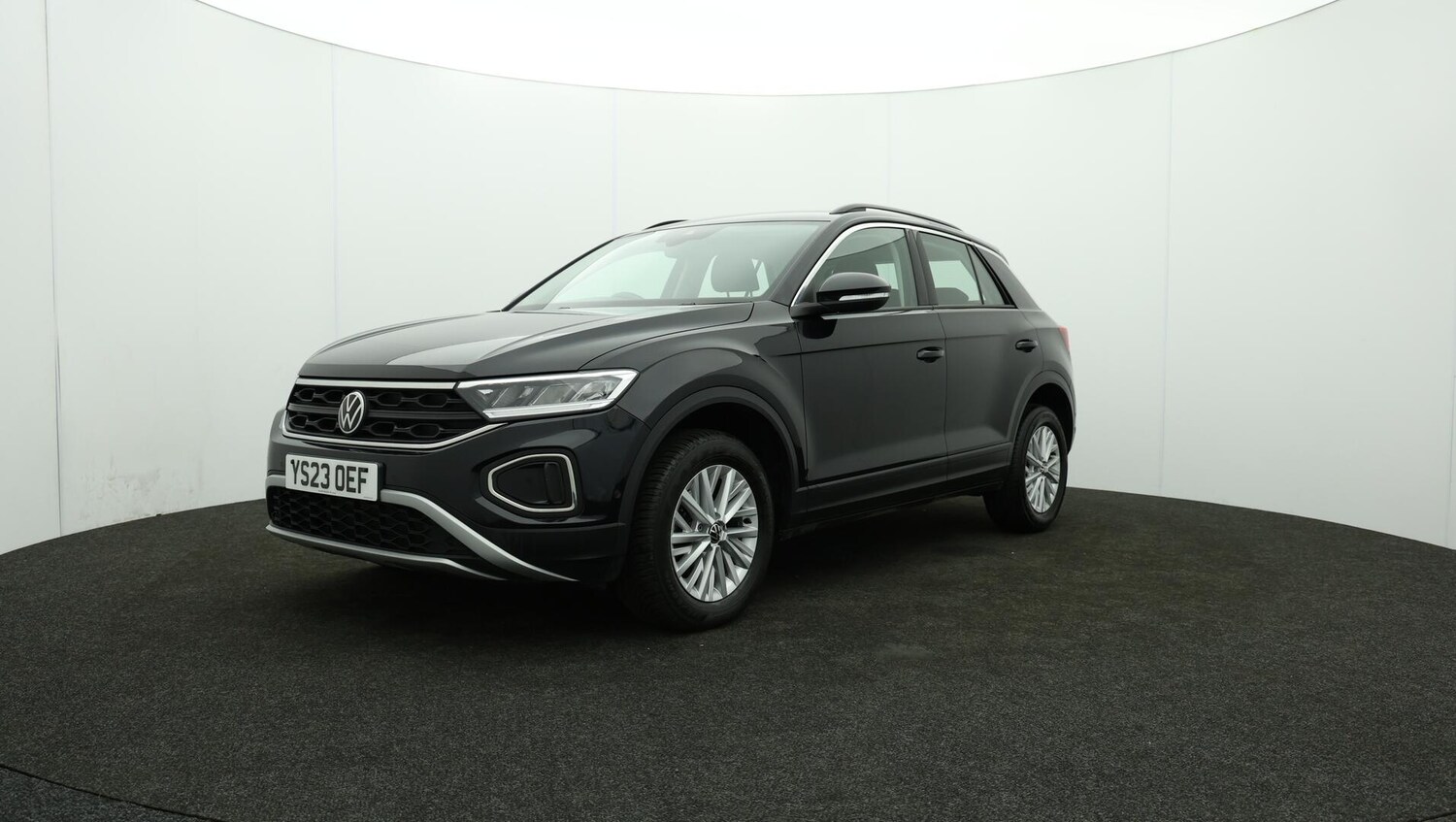 Used Volkswagen T-Roc 2023 for sale - 76083666: Photo 64