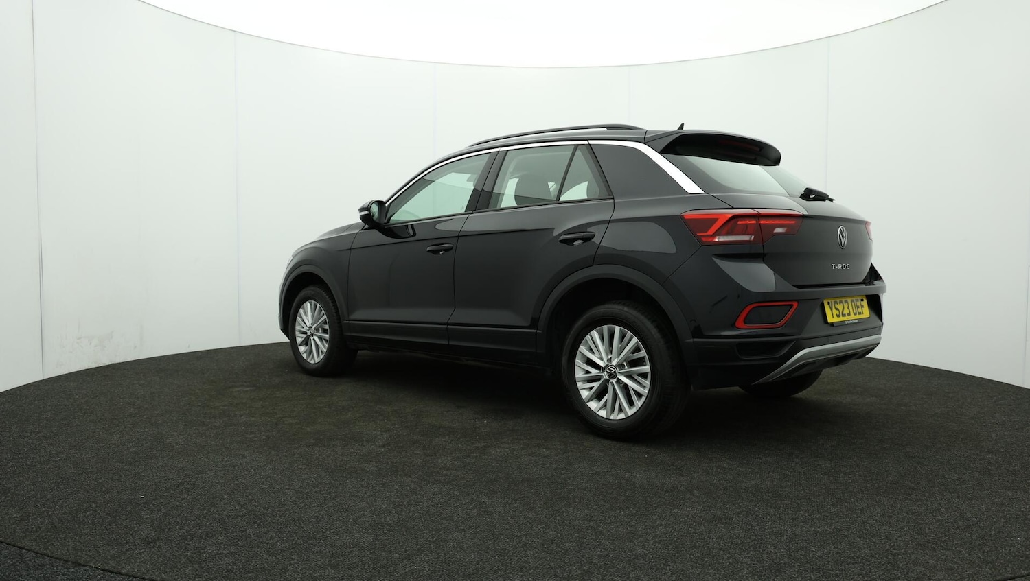 Used Volkswagen T-Roc 2023 for sale - 76083666: Photo 79
