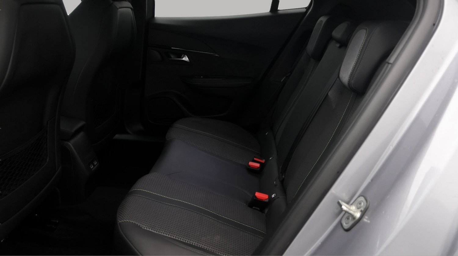 Used Peugeot 2008 2023 for sale - 77418176: Photo 16