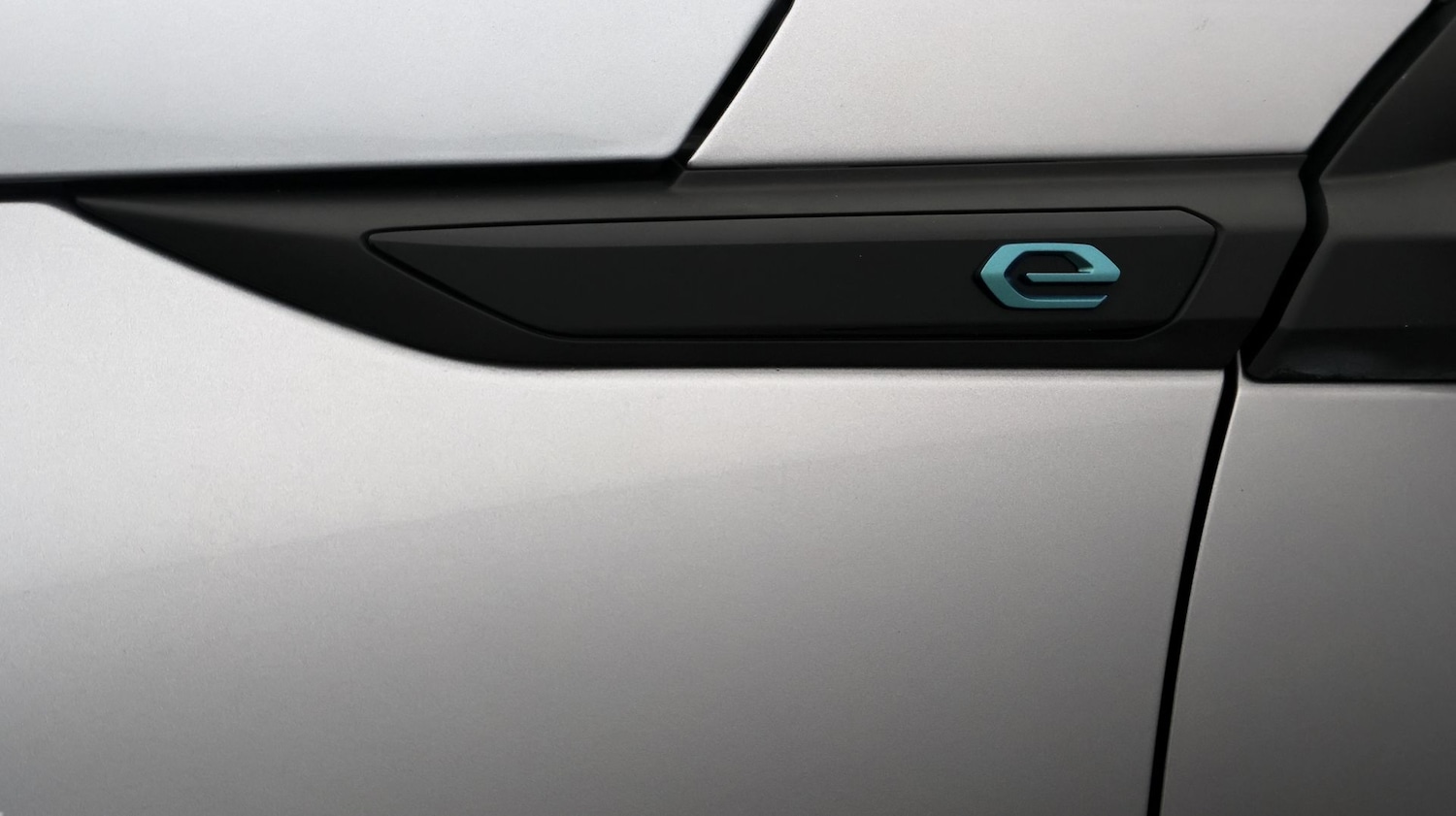 Used Peugeot 2008 2023 for sale - 77418176: Photo 20