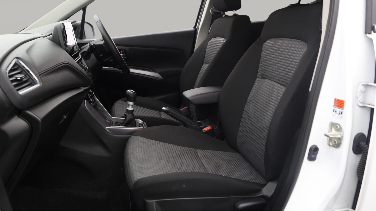 Used Suzuki SX4 S-Cross 2023 for sale - 76307777: Photo 15