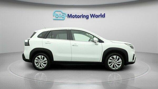Used Suzuki SX4 S-Cross 2023 for sale - 76307777: Photo 9