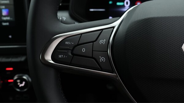 Used Renault Clio 2025 for sale - 76251012: Photo 25