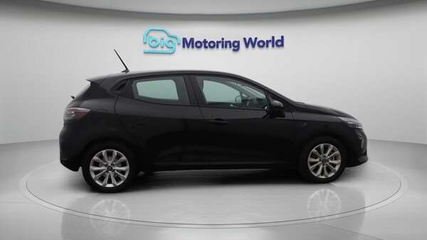 Used Renault Clio 2025 for sale - 76251012: Photo 9